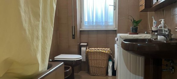 3-Zimmer Wohnung in Rome, Italy, Nr. 34915 34