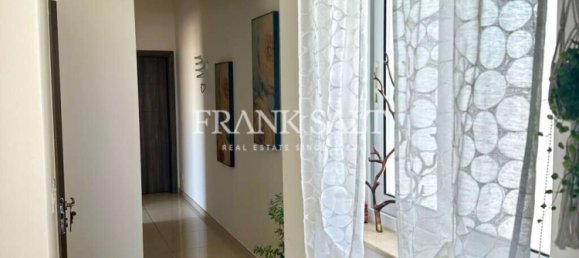 2 bedrooms Penthouse in Swieqi, Malta No. 4205 19