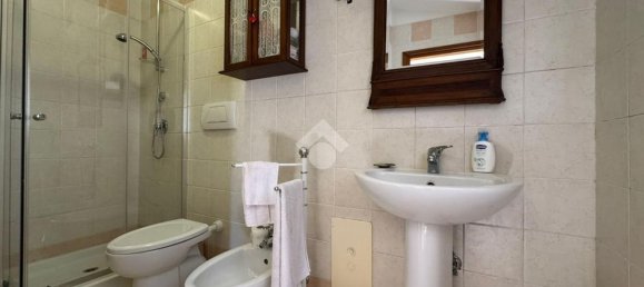 4 rooms Apartment in Montecatini Terme, Italy No. 298891 8