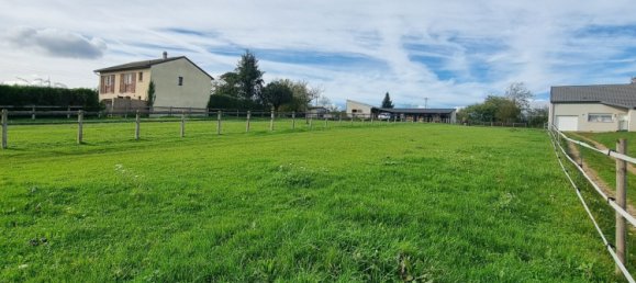 Terreno en Brin-sur-Seille, France No. 221127 2