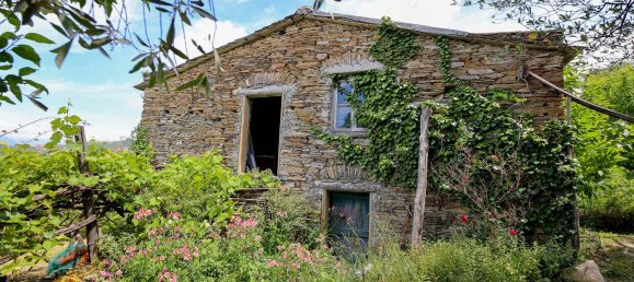 Дом с 4 комнатами в Лаванья, Италия № 272384 3