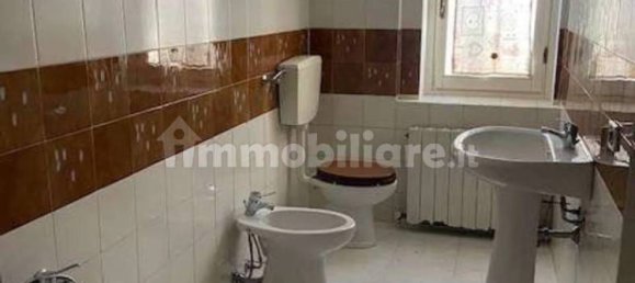 3 bedrooms Apartment in Tortona, Italy No. 346541 5