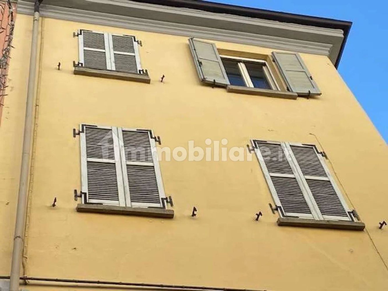 3 bedrooms Apartment in Tortona, Italy No. 346541