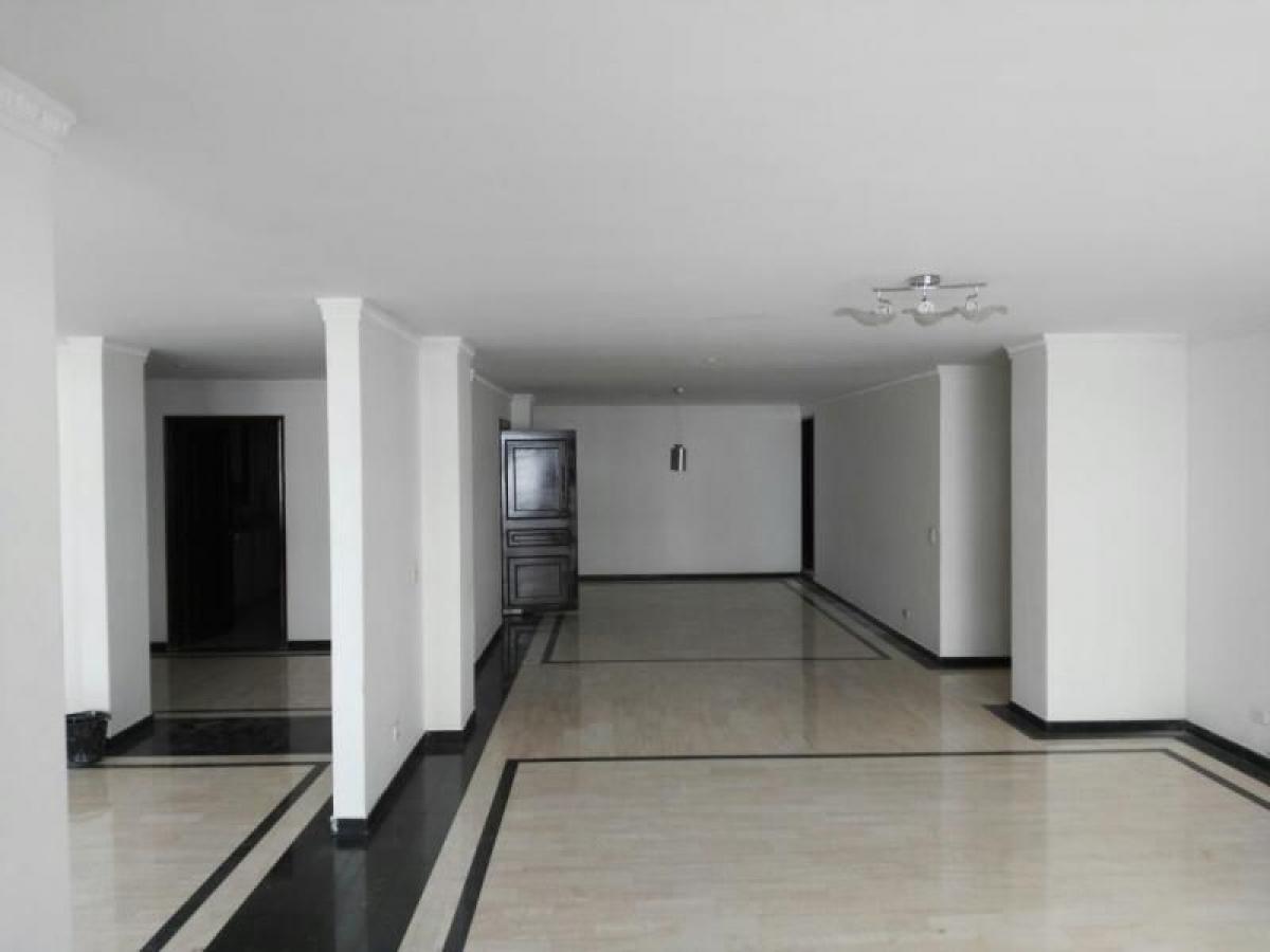 Casa de 3 dormitorios en Valle del Cauca, Colombia No. 3284