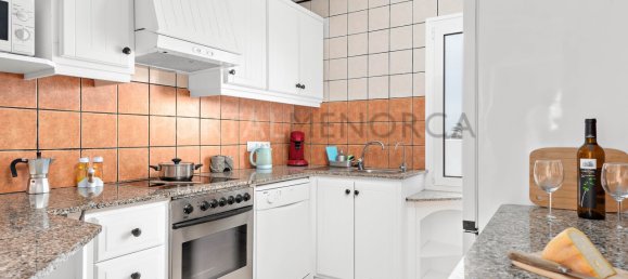 4 Schlafzimmer Villa in Cala Blanca, Spain, Nr. 252002 15