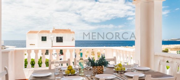 4 Schlafzimmer Villa in Cala Blanca, Spain, Nr. 252002 3