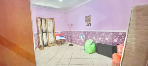 Apartamento de 3 dormitorios en Giugliano in Campania, Italy No. 260296 8