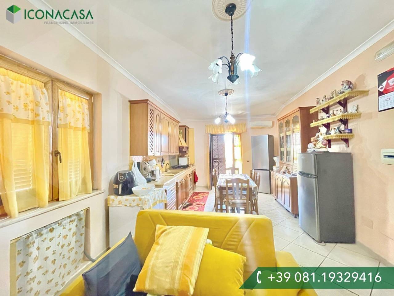 Apartamento de 3 dormitorios en Giugliano in Campania, Italy No. 260296