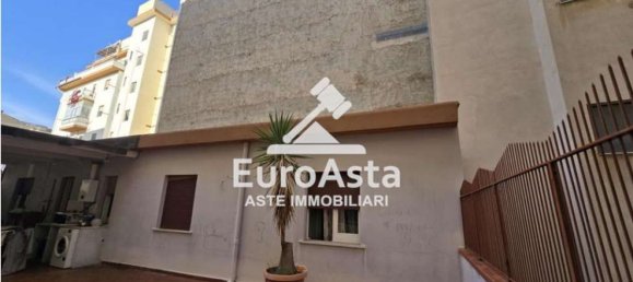 3 bedrooms Apartment in Palermo, Italy No. 347004 15