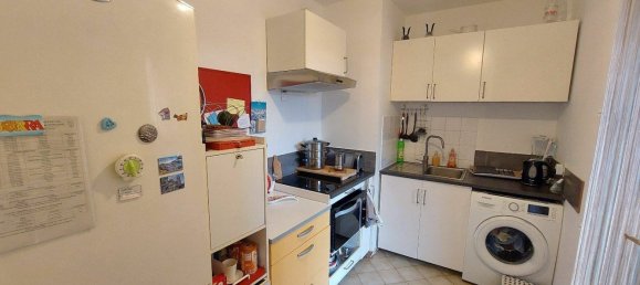 1 bedroom Apartment in Pertuis, France No. 286852 5