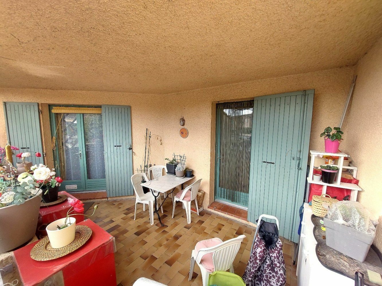 1 bedroom Apartment in Pertuis, France No. 286852