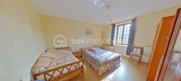 3 bedrooms House in Villeneuve-l'Archeveque, France No. 301615 10