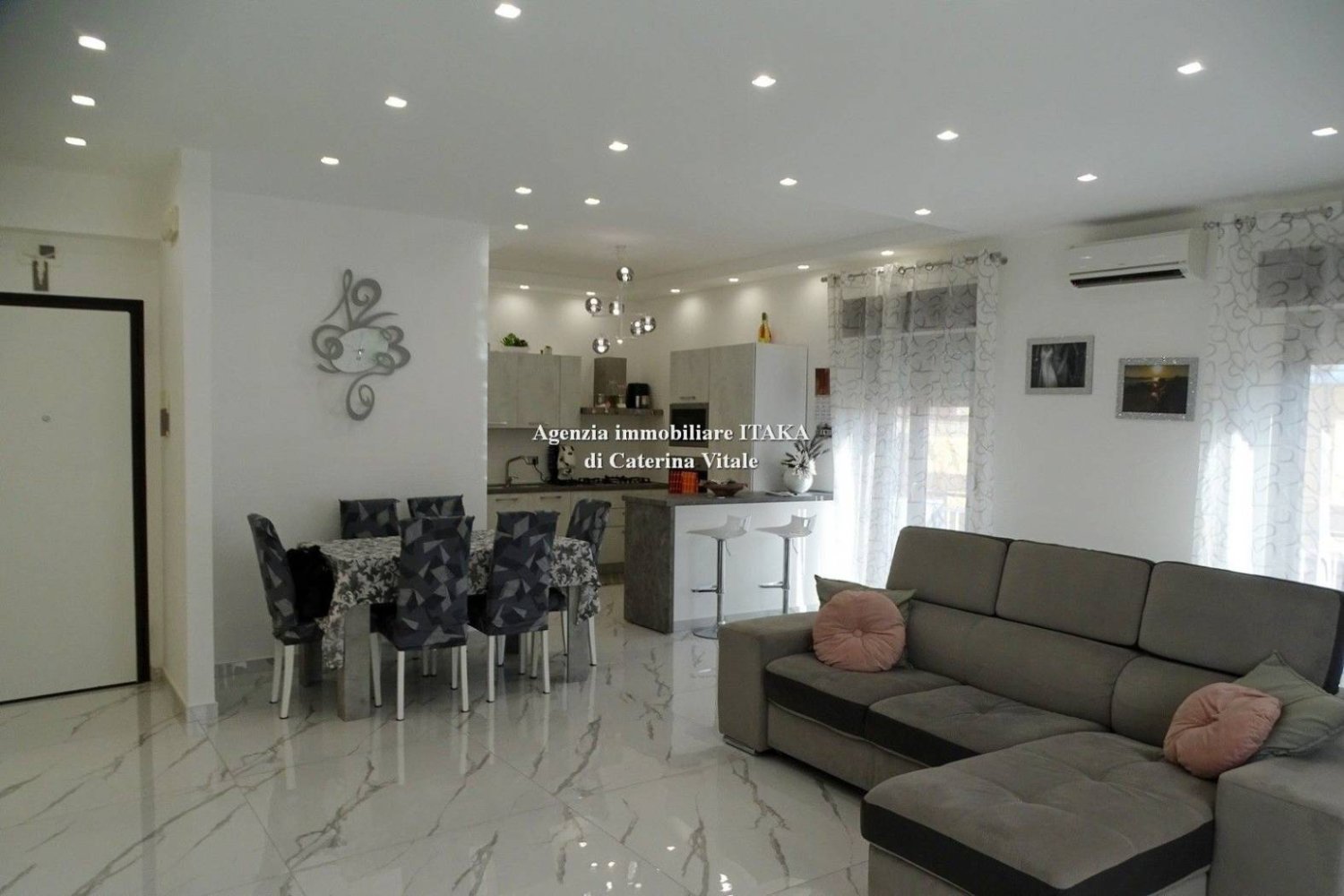 2 غرف نوم شقة في Casteldaccia, Italy رقم 270588