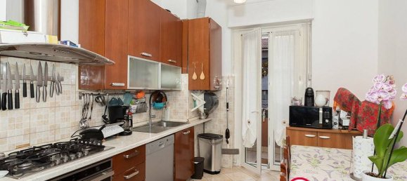 Apartamento de 3 dormitorios en San Vittore Olona, Italy No. 122178 22