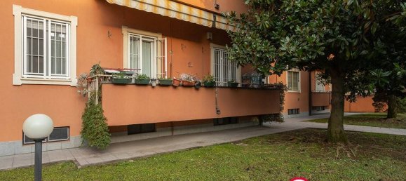 3 غرف نوم شقة في San Vittore Olona, Italy رقم 122178 31