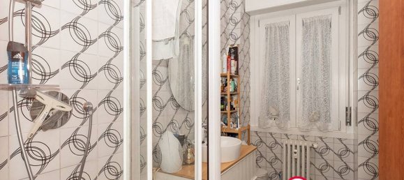 Apartamento de 3 dormitorios en San Vittore Olona, Italy No. 122178 12