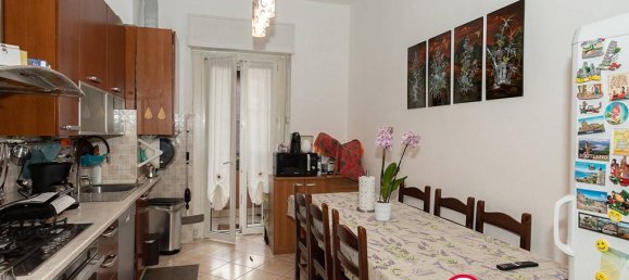Apartamento de 3 dormitorios en San Vittore Olona, Italy No. 122178 21