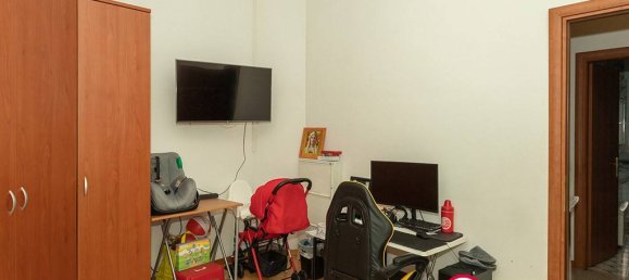 Apartamento de 3 dormitorios en San Vittore Olona, Italy No. 122178 16