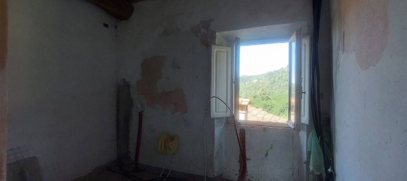 8 rooms Villa in Pescaglia, Italy No. 86146 2