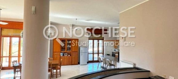 6 rooms Villa in Pontecagnano Faiano, Italy No. 65227 5