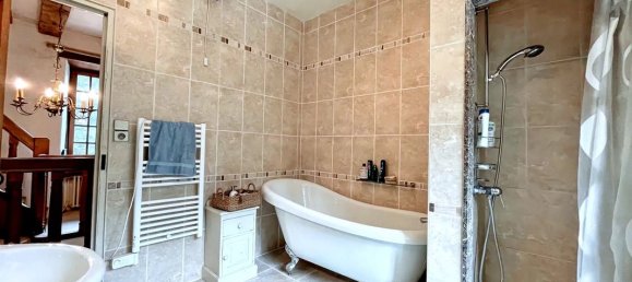 3 Schlafzimmer Haus in Dordogne, France, Nr. 335894 8