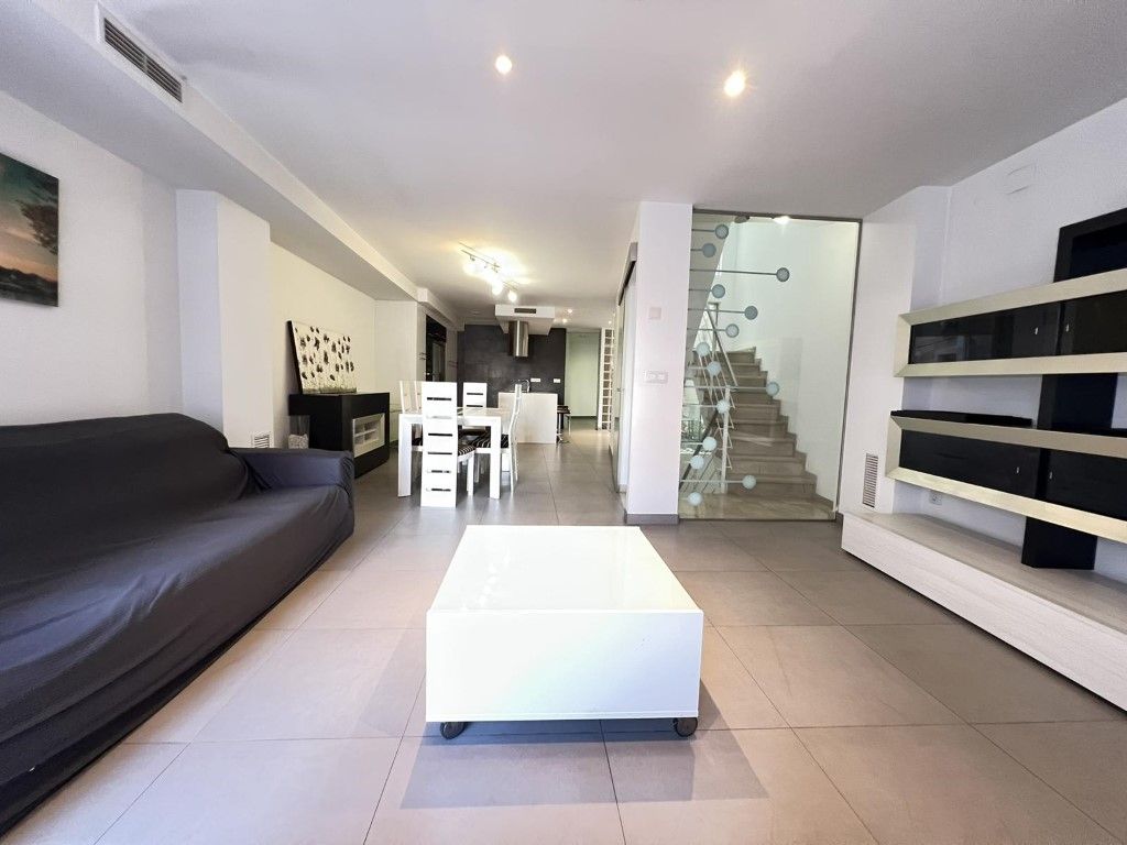 5 غرف نوم منزل في Alzira, Spain رقم 135571