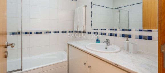 3 bedrooms House in Lagos, Portugal No. 7717 12