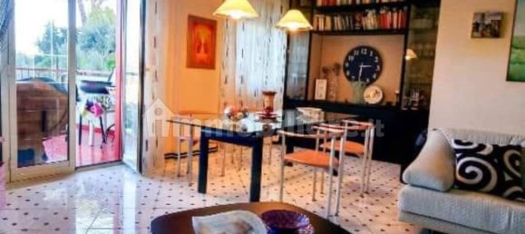 Apartamento de 2 dormitorios en Messina, Italy No. 269582 3