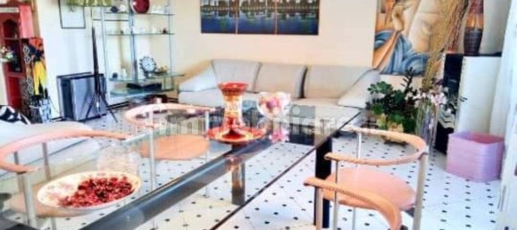 Apartamento de 2 dormitorios en Messina, Italy No. 269582 4