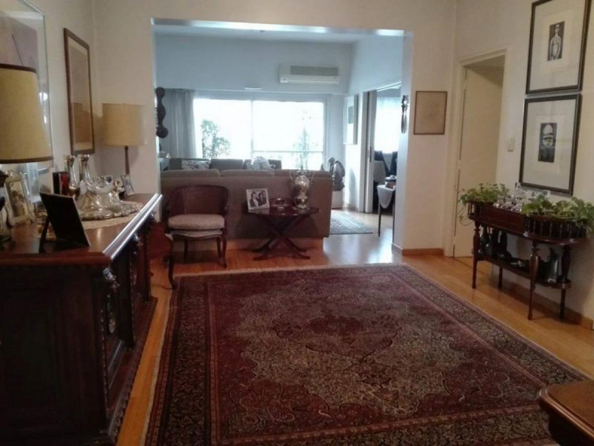 4 bedrooms Apartment in Buenos Aires, Argentina No. 82729