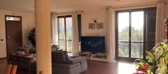 5 rooms Apartment in Noviglio, Italy No. 3255 5