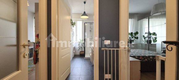 2 bedrooms Apartment in Modena, Italy No. 323376 9