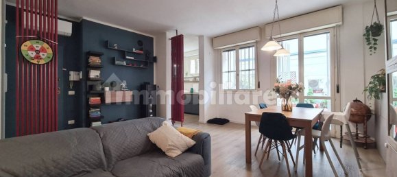 2 bedrooms Apartment in Modena, Italy No. 323376 5