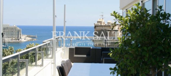 2 bedrooms Penthouse in Saint Julian's, Malta No. 6490 2