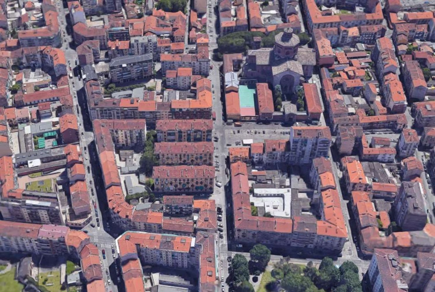 4 rooms Apartment in Turin, Italy No. 260669