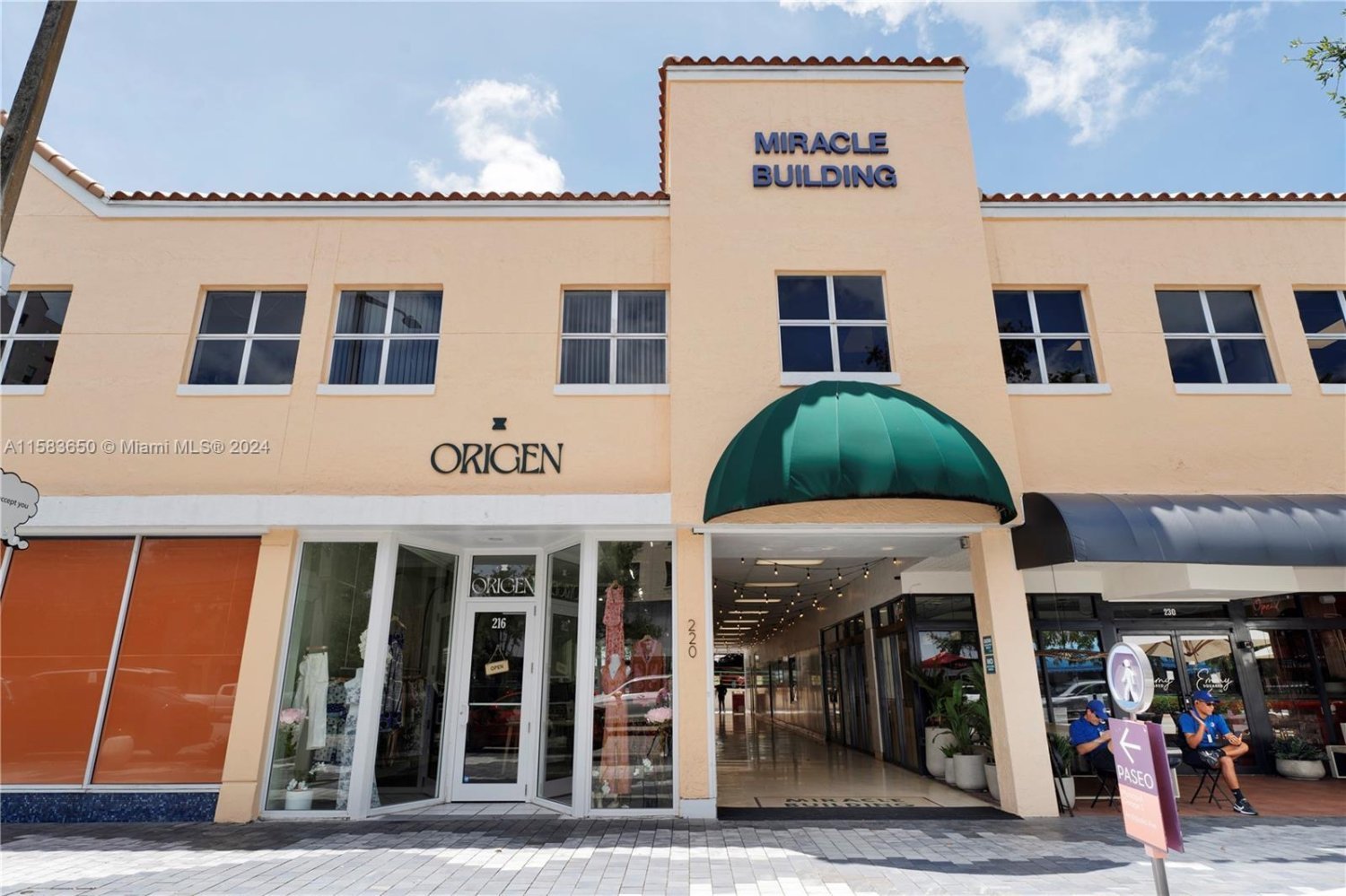 oficina en alquiler en Miami, Miami-Dade, Florida, USA № 613759