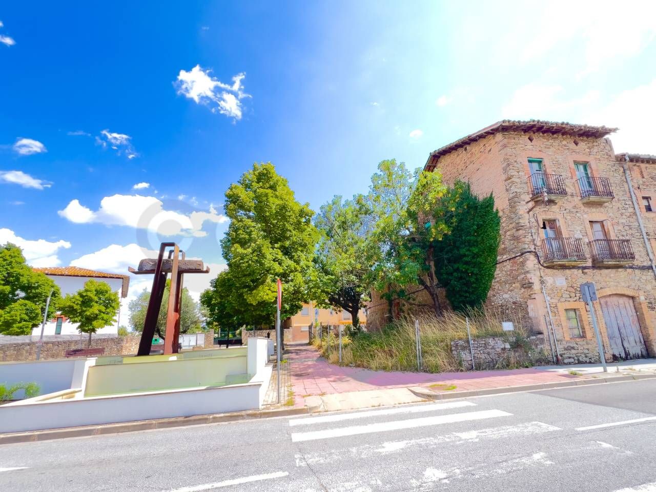 439m² Building in Vic, Spain No. 139960