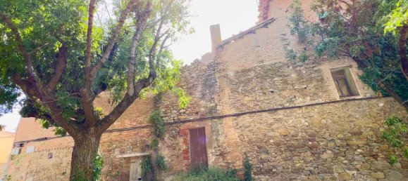 439m² Building in Vic, Spain No. 139960 9