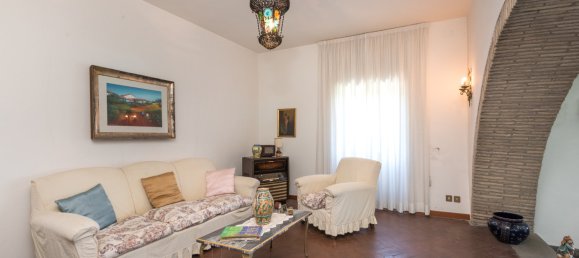 4 bedrooms House in Marino, Italy No. 167579 32