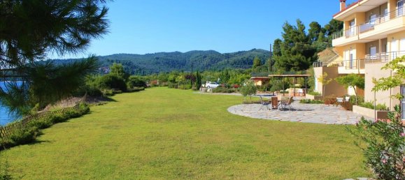 13 bedrooms Villa in Chalkidiki, Greece No. 6114 4