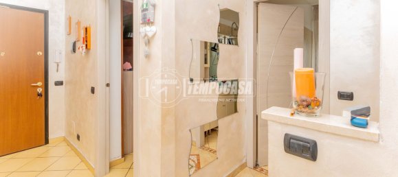 Apartamento de 2 dormitorios en Novate Milanese, Italy No. 347083 12