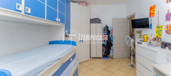 Apartamento de 2 dormitorios en Novate Milanese, Italy No. 347083 14