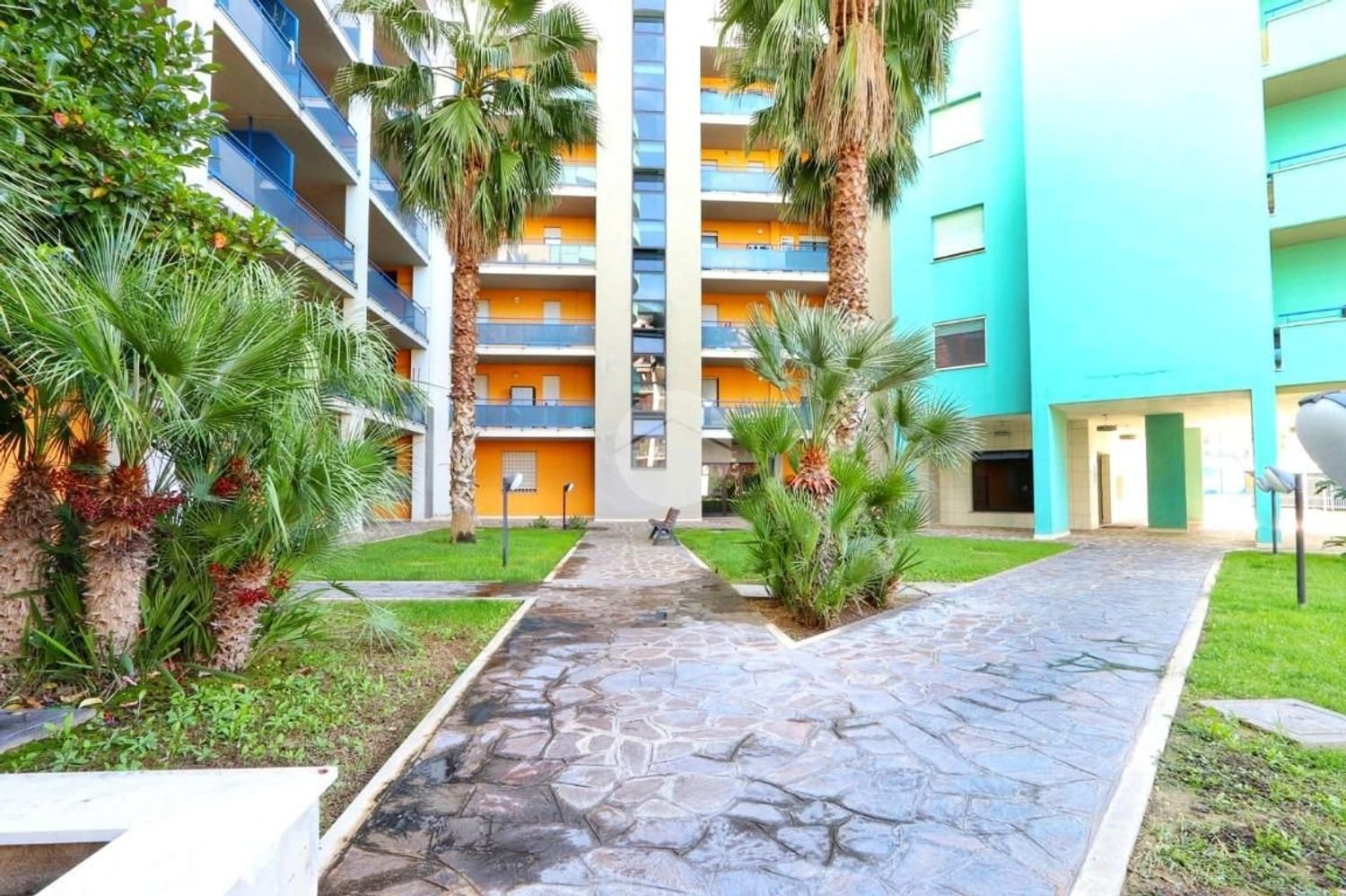 3 rooms Apartment in Montesilvano, Italy No. 258819