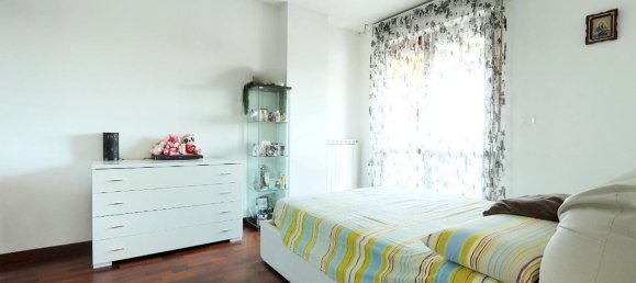 3 rooms Apartment in Montesilvano, Italy No. 258819 14