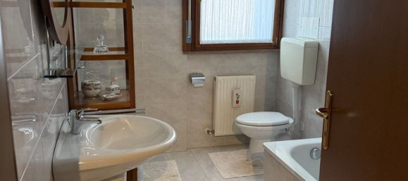 3 bedrooms Apartment in Susegana, Italy No. 331610 8