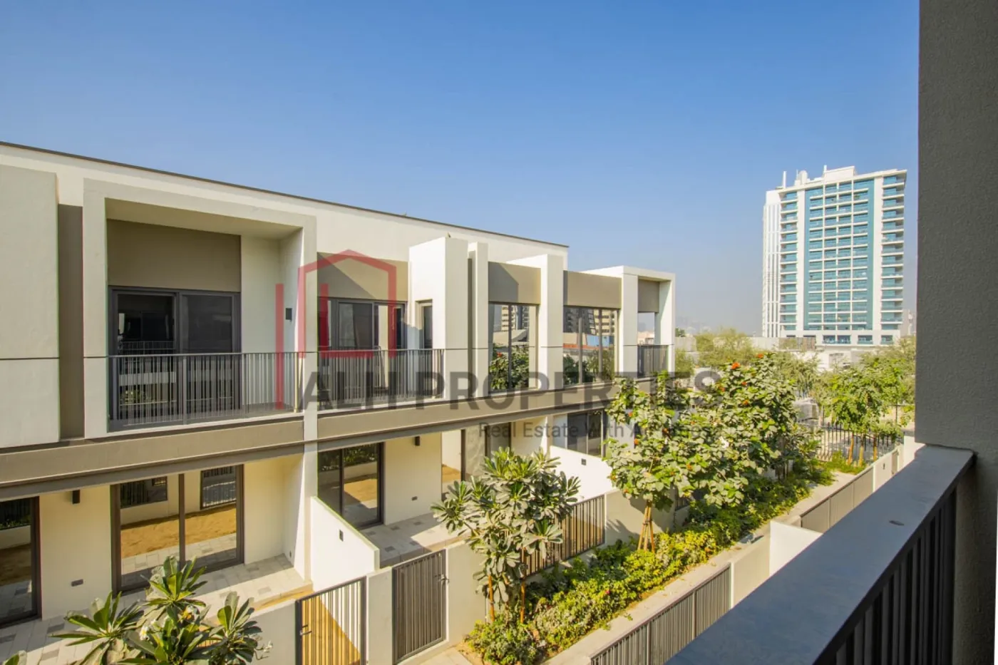 3 bedrooms Townhouse in Tilal Al Ghaf, UAE No. 123017