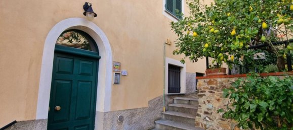 3 rooms Penthouse in Noli, Italy No. 138407 8