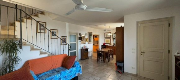 6 rooms Villa in Camaiore, Italy No. 261590 10