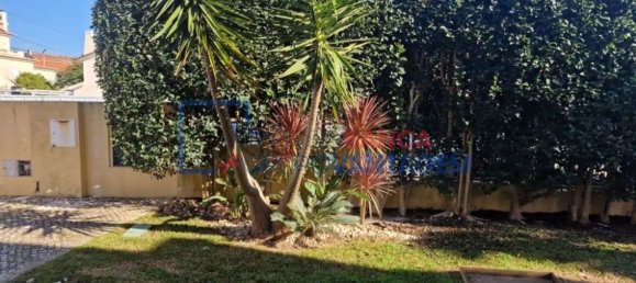 3 bedrooms House in Cascais, Portugal No. 179193 12