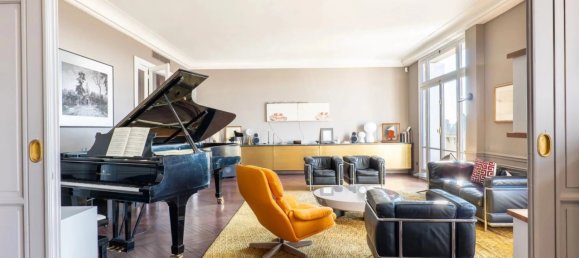 5 bedrooms Apartment in Paris, France No. 345045 3